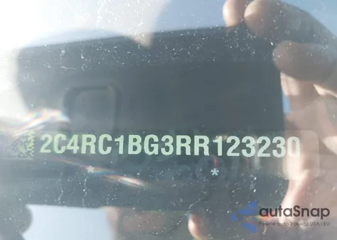 2024 Chrysler Pacifica Touring L из США, поврежденный, VIN 2C4RC1BG3RR123230